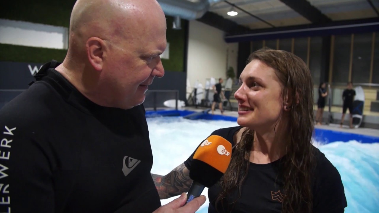 Was ist Indoor-Surfen? Ein Anfänger probiert Surfen im Wellenwerk Berlin (ZDF-Reportage)