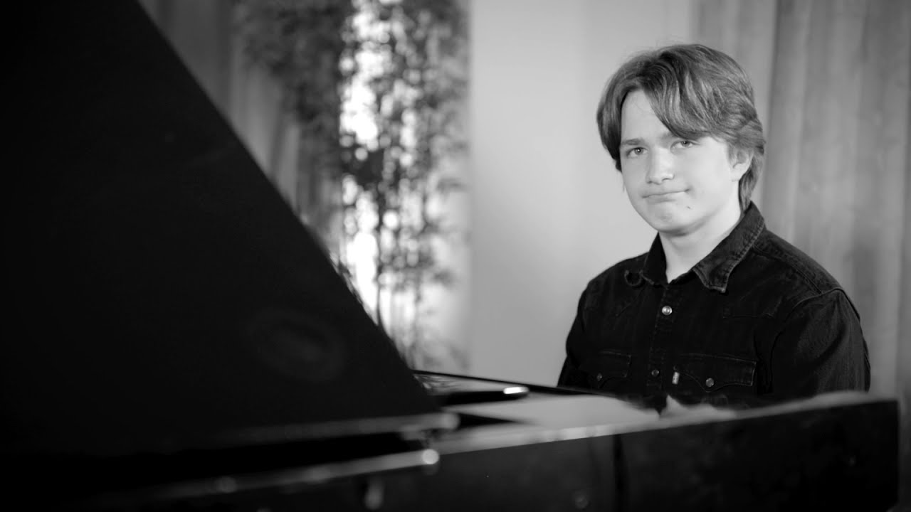 Edvard Alsing Seland spiller No Mystery av Chick Corea