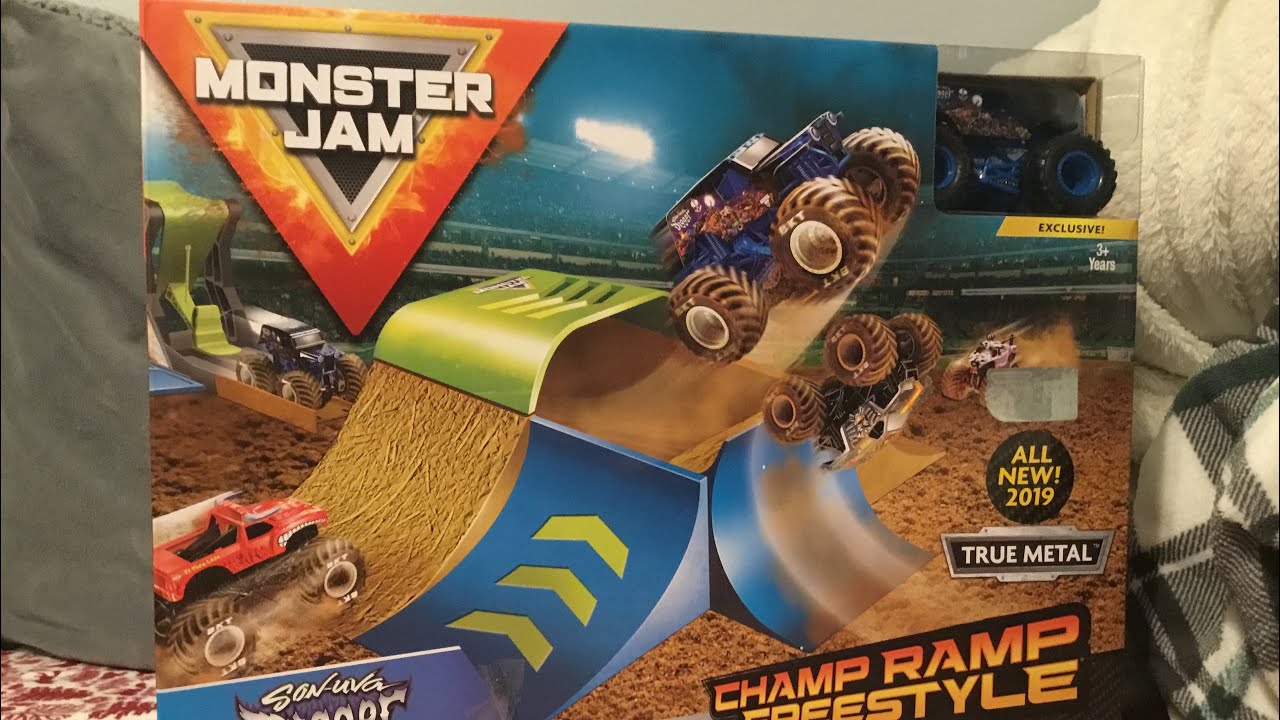 Champ Ramp Freestyle Review ( SpinMaster MonsterJam )