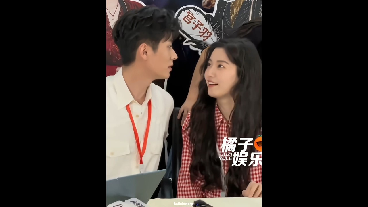 she always look at him for help🥺 #chenglei #丞磊 #luyuxiao #卢昱晓 #云之羽  #chinesedrama #trending #cdrama