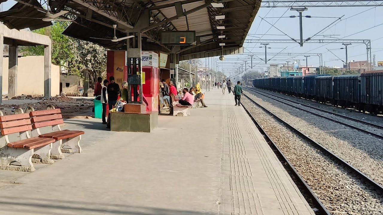 Live: अब नए Look में पडरौना रेलवे स्टेशन! Padrauna Railway Station In New Look