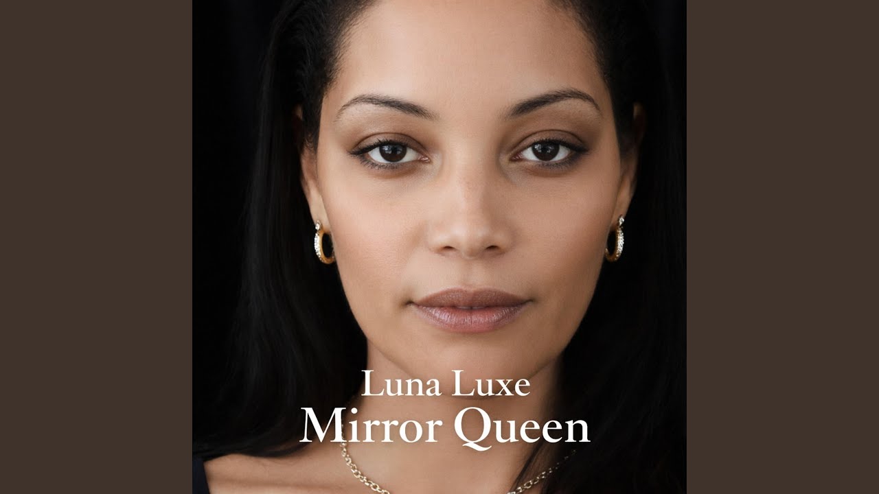 Mirror Queen