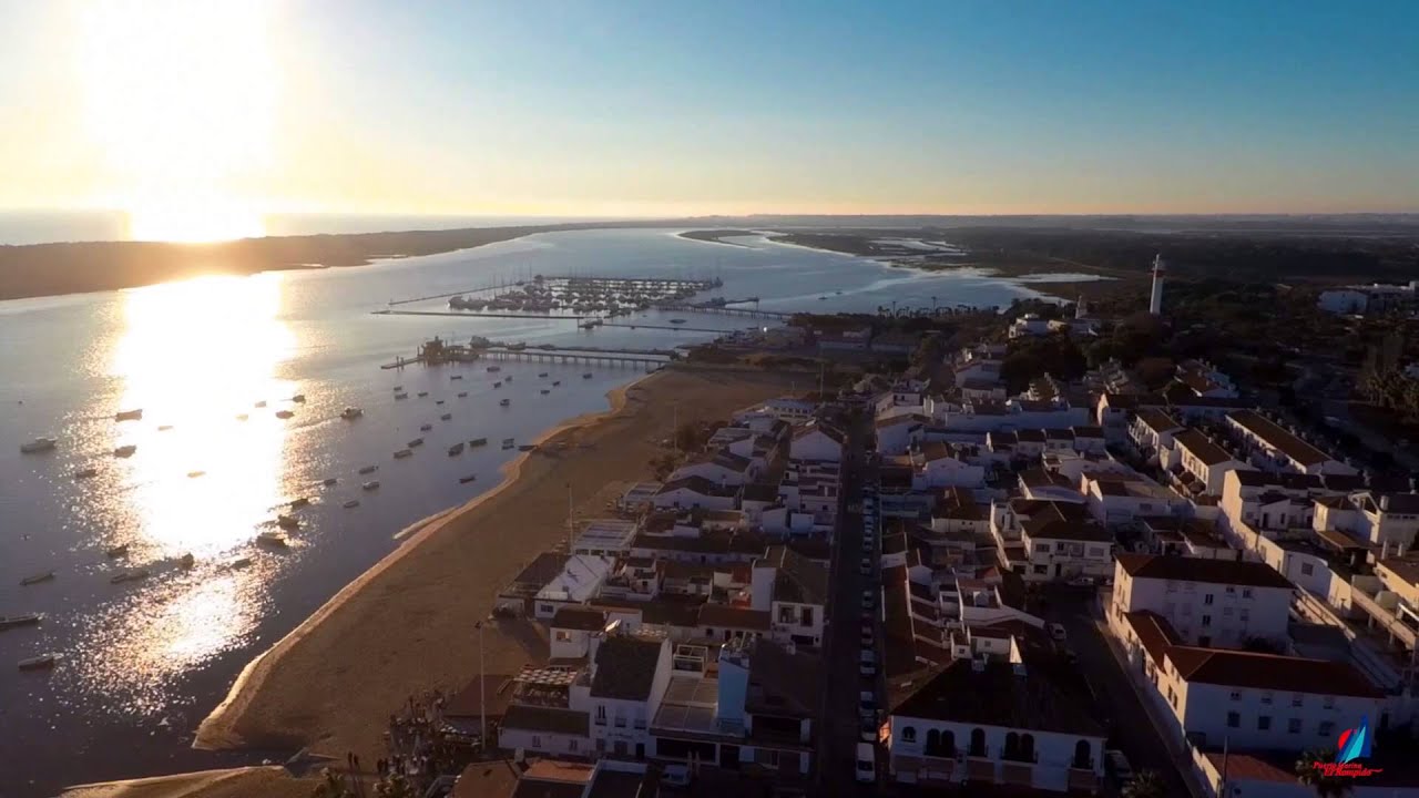 Puerto Marina El Rompido su entorno y bajos de la Flecha Nueva Umbría