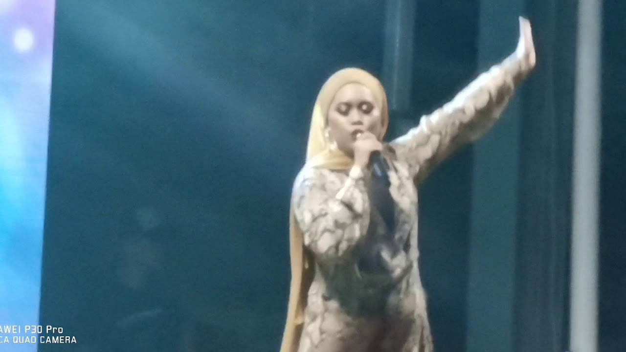 Buwan - Santiana Ramli [Live]