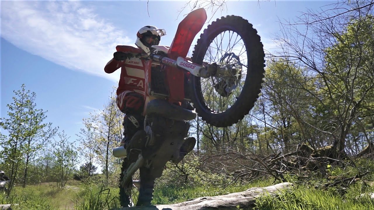 Motocross vs Enduro | Edit | The real Lionhearts