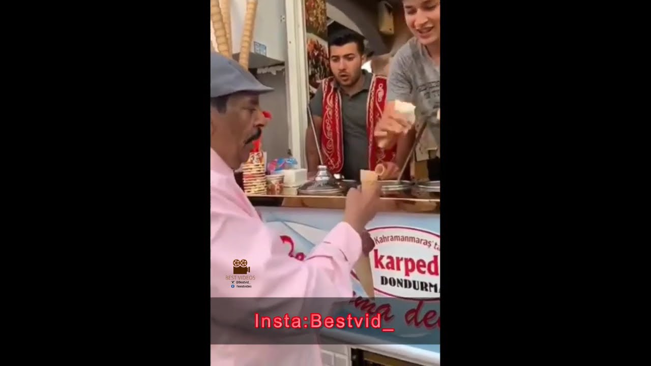 😂😂فهد العرادي و الخال في تركيا