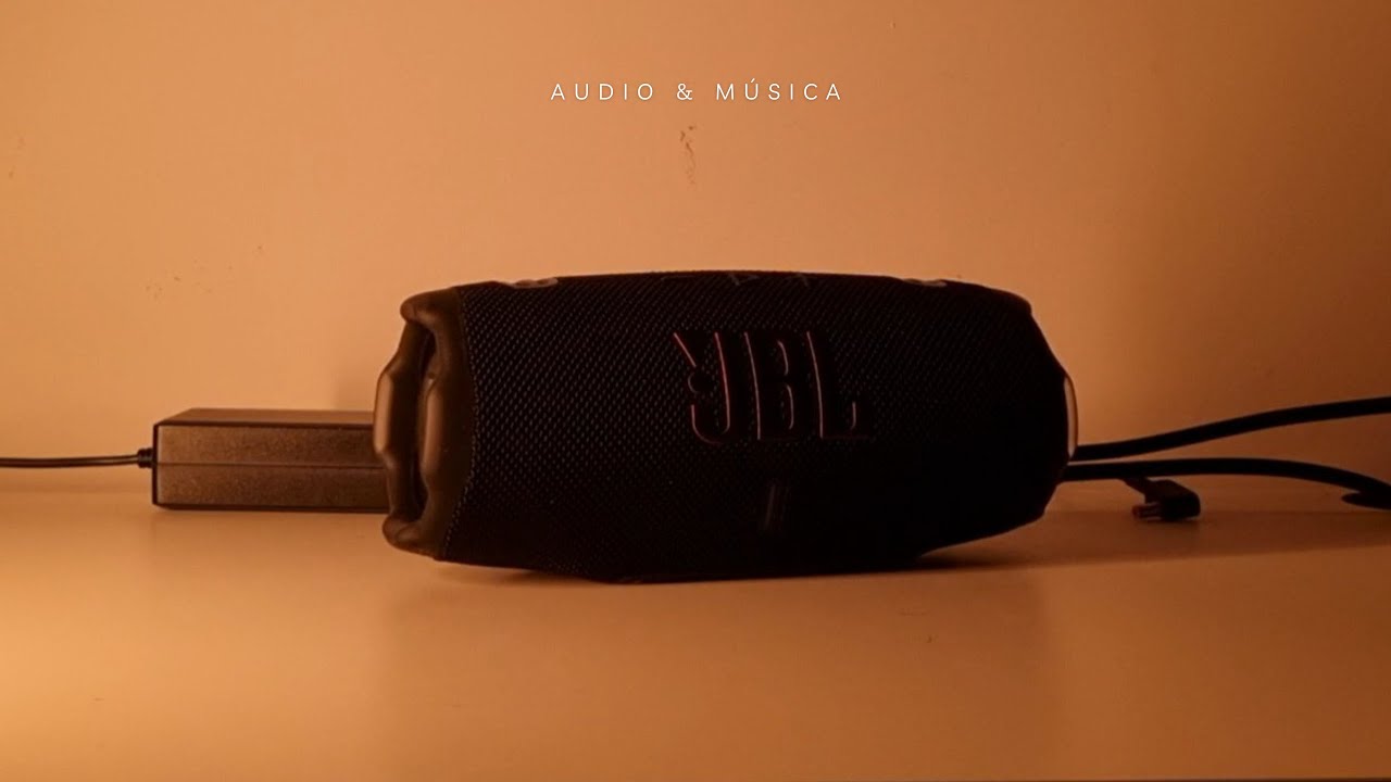 Radio Ga Ga - Queen Playing On JBL Charge 6
