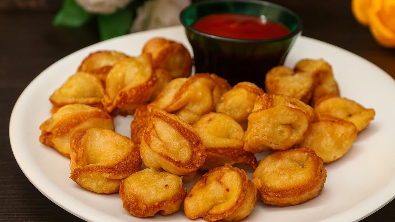 Potato Flower Samosa Recipe। समोसा रेसिपी  । Potato Snacks Recipes । Veg Samosa Recipe ।
