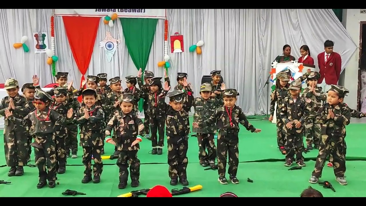 🇮🇳Tiny hands holding big dreams for a proud and united India. #republicday 
