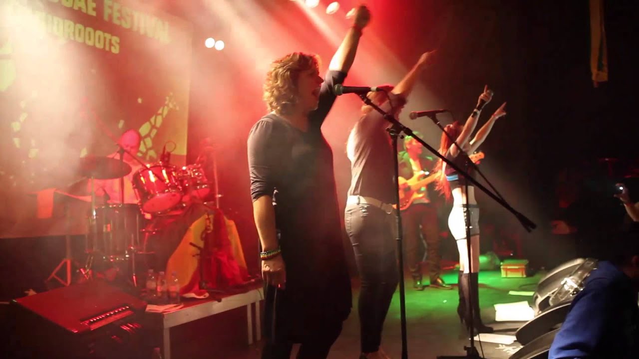 LIQUIDROOOTS / Stay Strong Live at Coupol