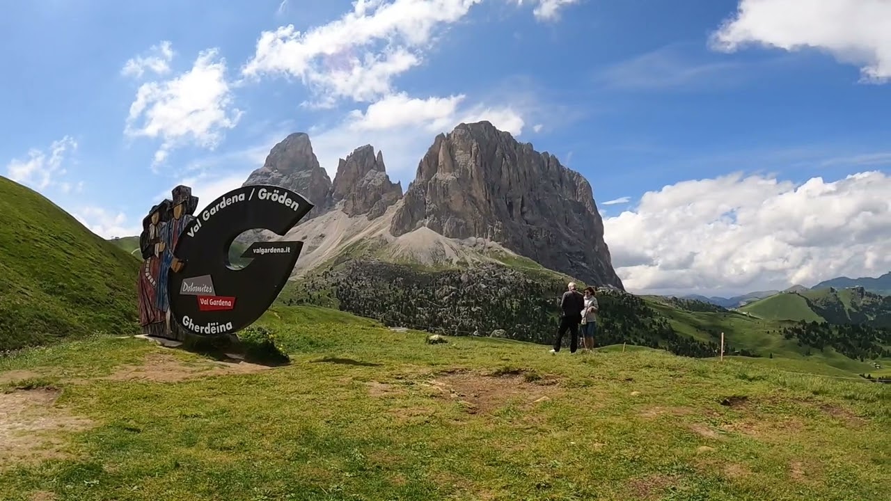 Kurvenorgie Sellajoch