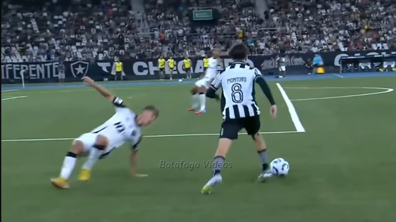 &Aacute;lvaro Montoro vs Atl&eacute;tico Mineiro - Brasileir&atilde;o 2025