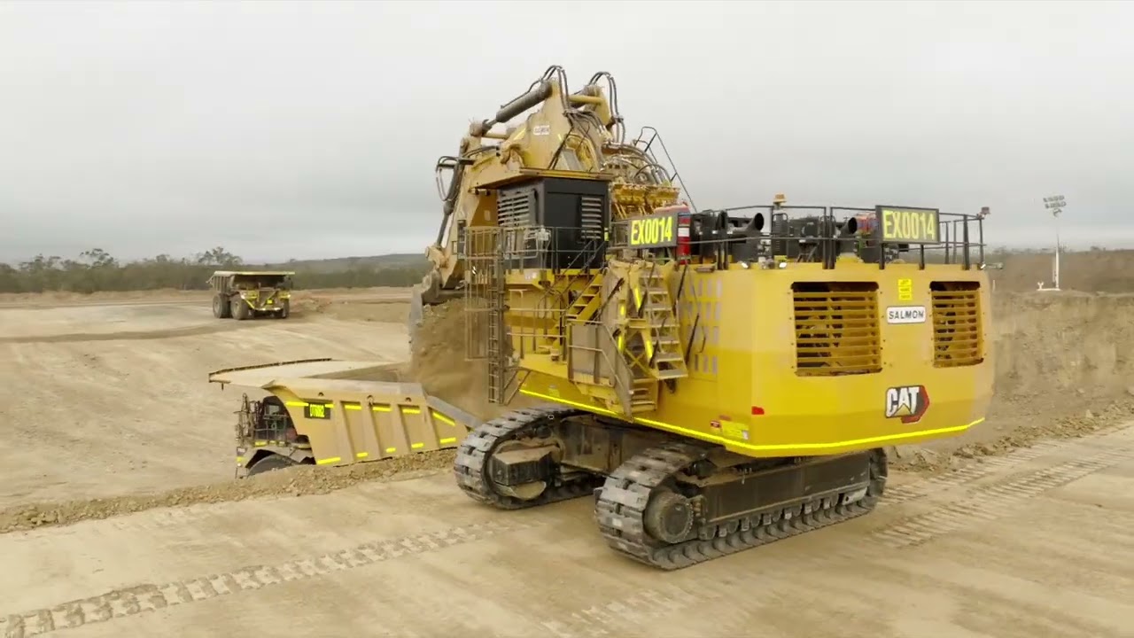Cat&reg; 6040 Hydraulic Mining Shovel | Hastings Deering