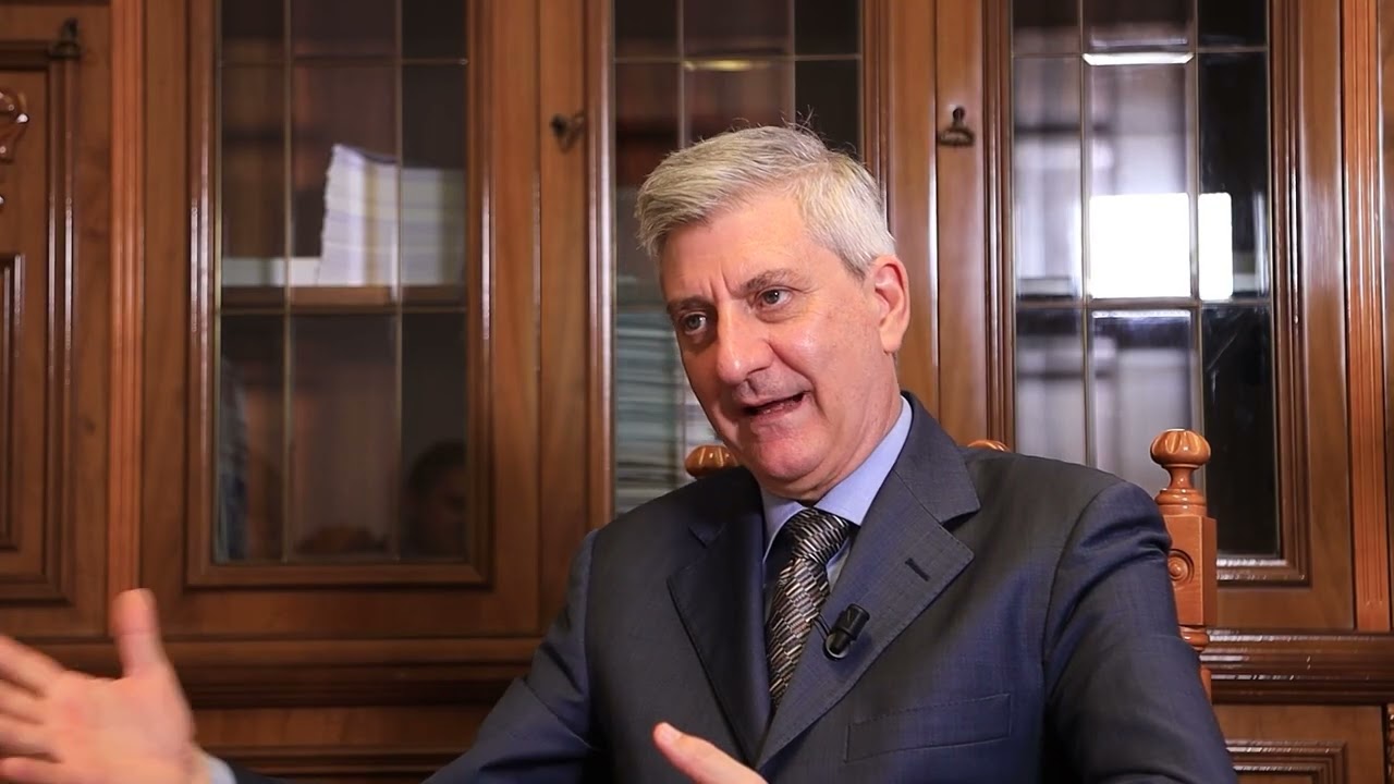 L'Approfondimento - Le apparizioni e i messaggi di Maria