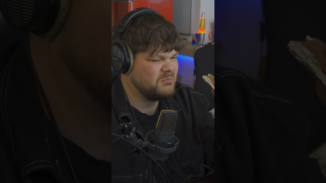 Milchschnitte 🍑 Test #clips #streamer #twitch #yunghesslich #milchschnitte #pfirsich #lost #lol