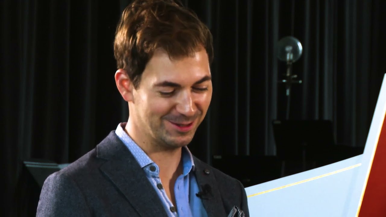 Star-Countertenor Valer Sabadus im Interview