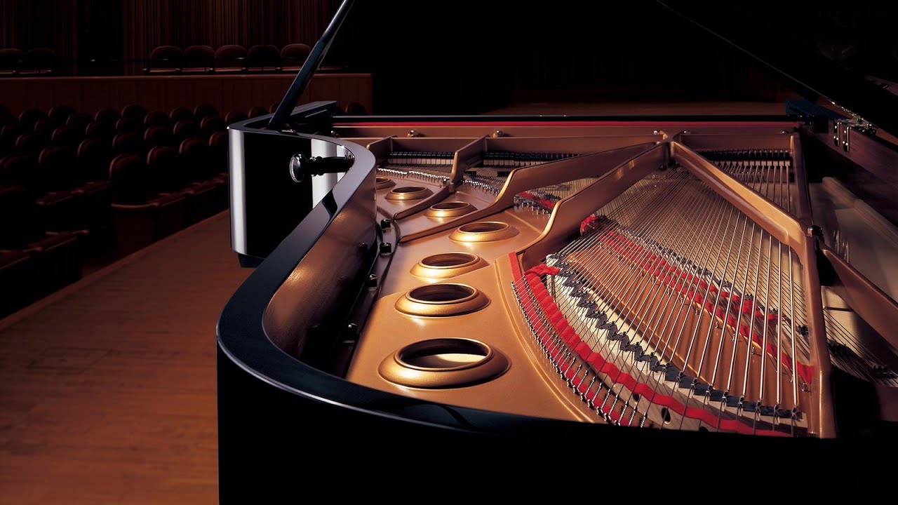 Yamaha CP4  CF