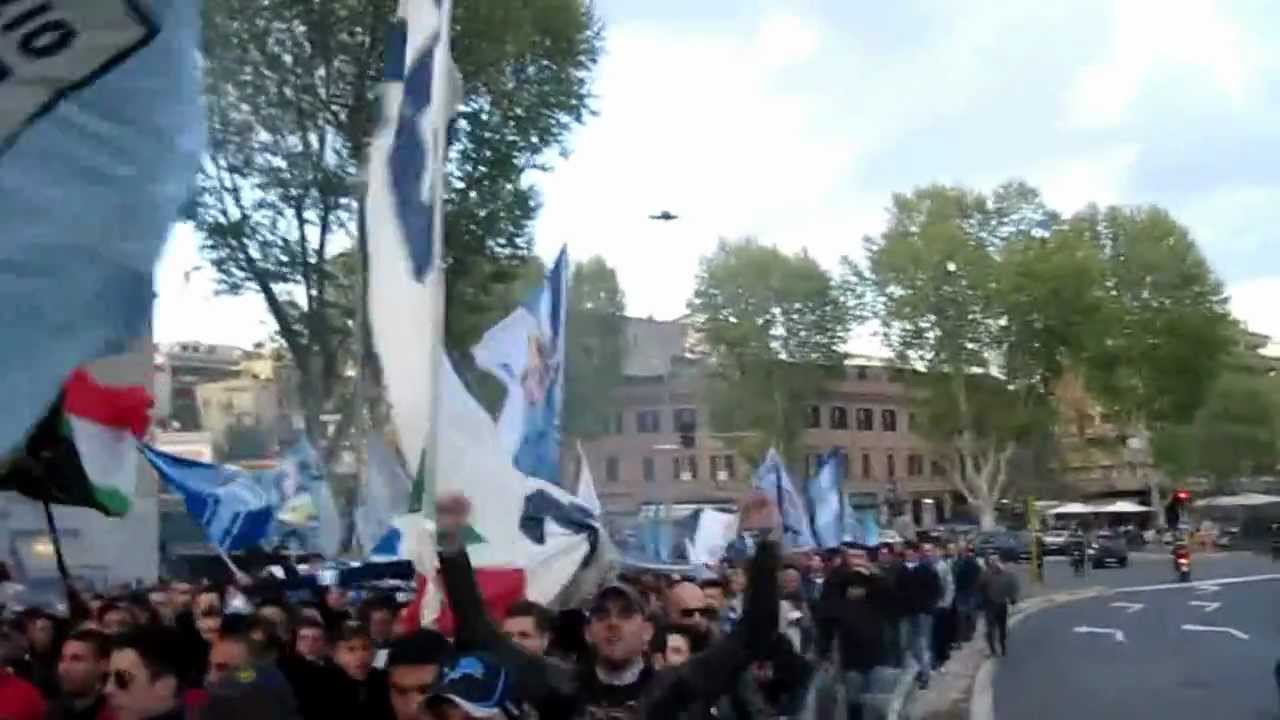 SS LAZIO CORTEO PONTE MILVIO LAZIO-NAPOLI 2012