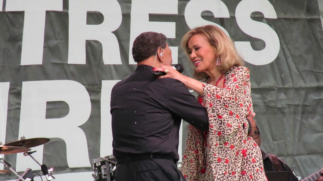Marilyn McCoo & Billy Davis Jr. - You Don't Have To Be A Star (To Be In My Show) - 9/21/19 - Big E