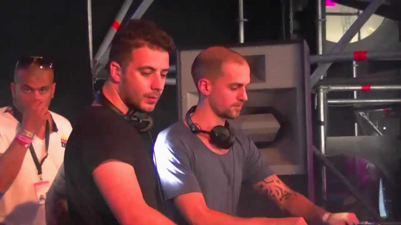 Hermanez B2B Massimo Girardi | Extrema Outdoor 2011 (BE)