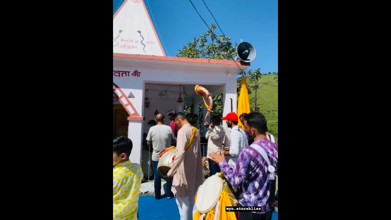 Sacred Sounds of the Himalayas 🎶 Dhol, Damaun, and Rangsing in worship 🌟#uttrakhandculture #nagdevta