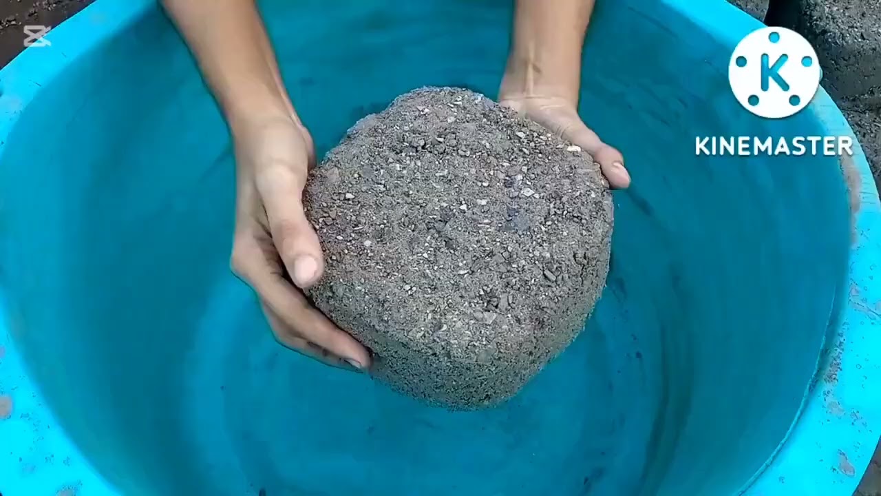 ASMR|| Gritty sand and cement textures water 💦 crumbling #satisfying #asmrvideo #asmrvideo #asmr 