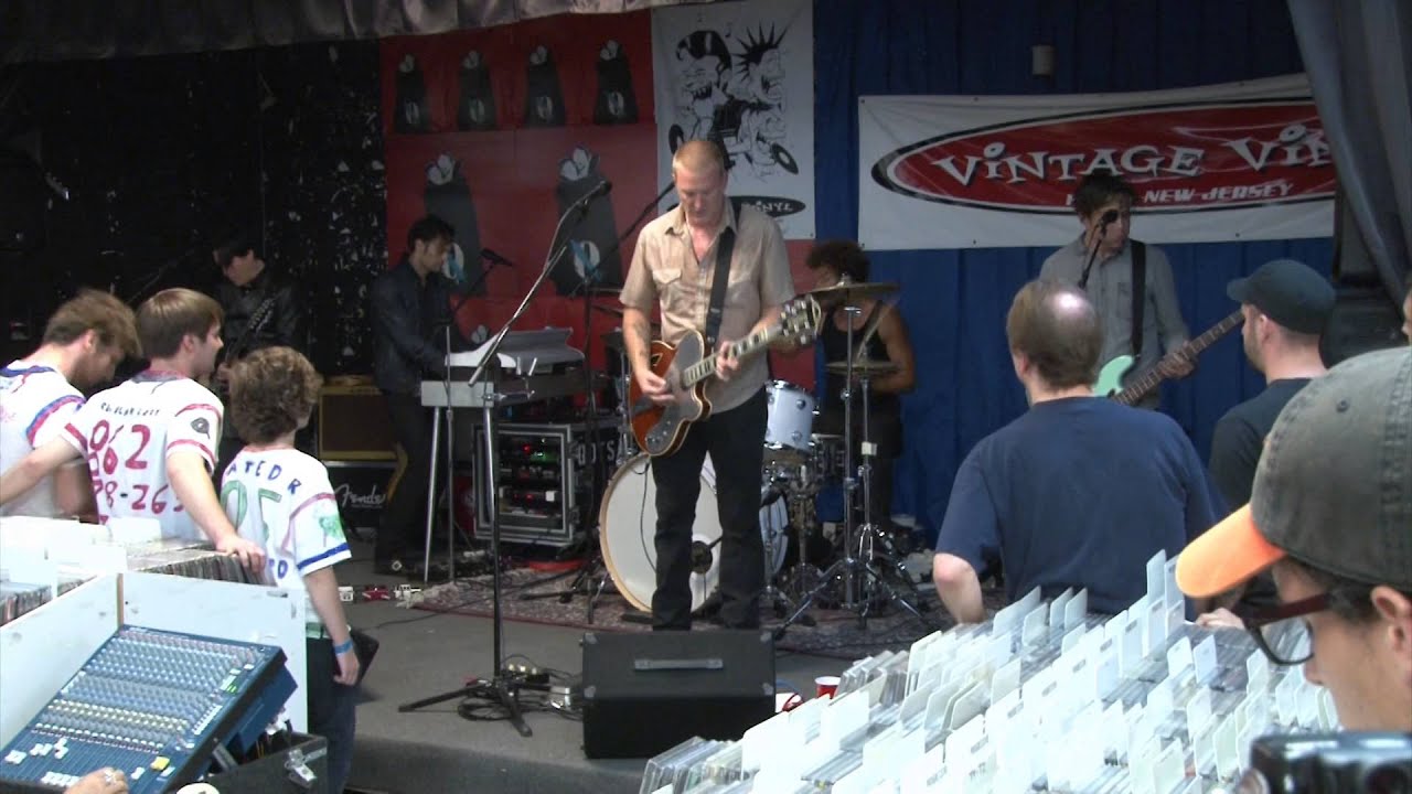 Queens of the Stone Age at Vintage Vinyl in NJ Part 7 June 6, 2013 (I Appear Missing)