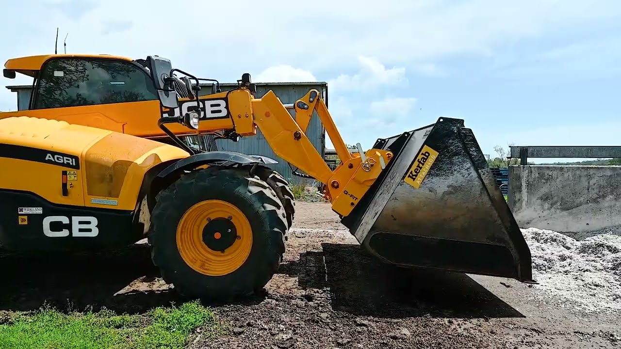 Unleashing the Power of the Kerfab Telehandler Bucket – Your Ultimate Material Handling Solution