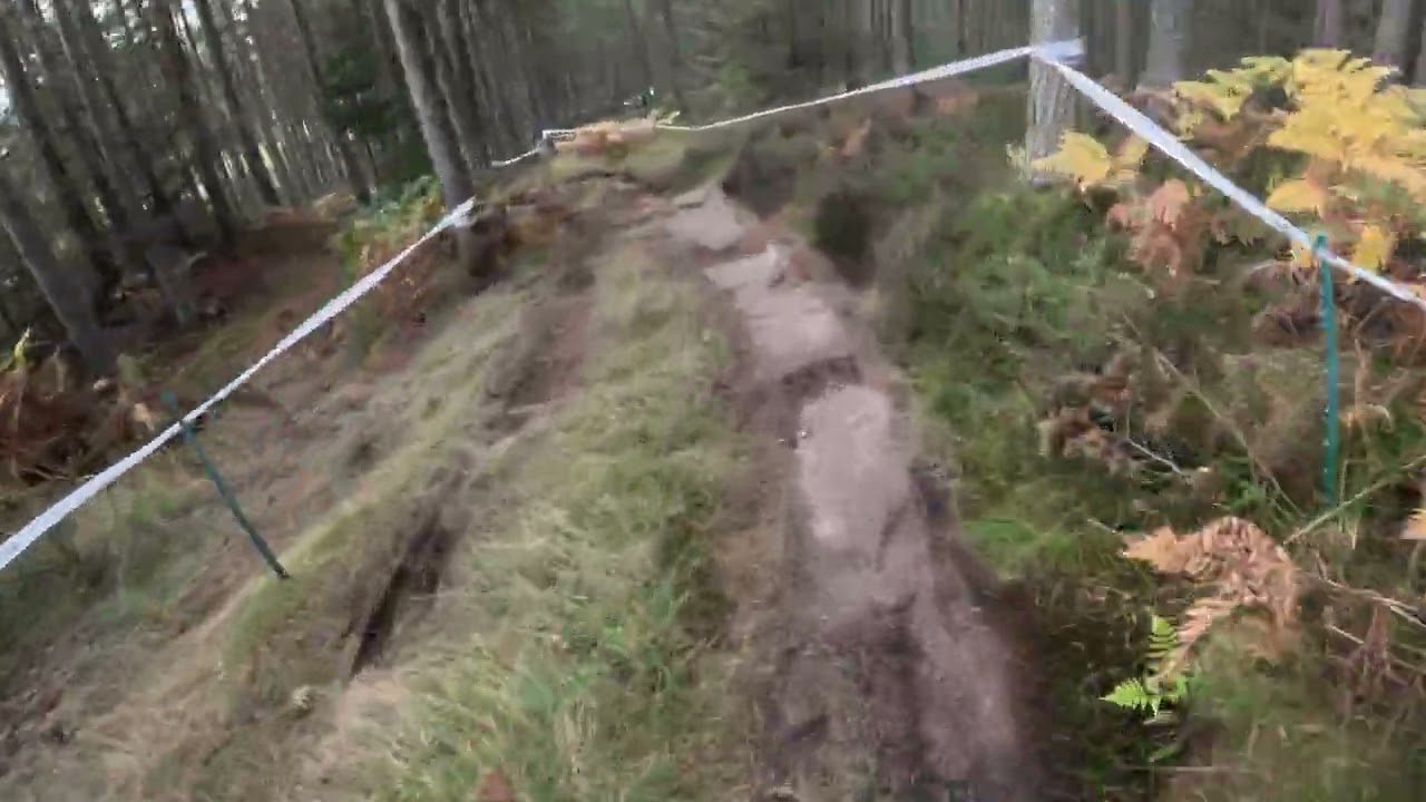 Dialled-in DH race Pitfichie run 2
