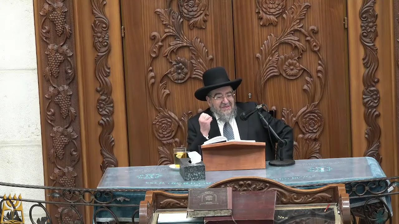 סיכום הלכות ומנהגי פורים: הכנה רוחנית ומעשית