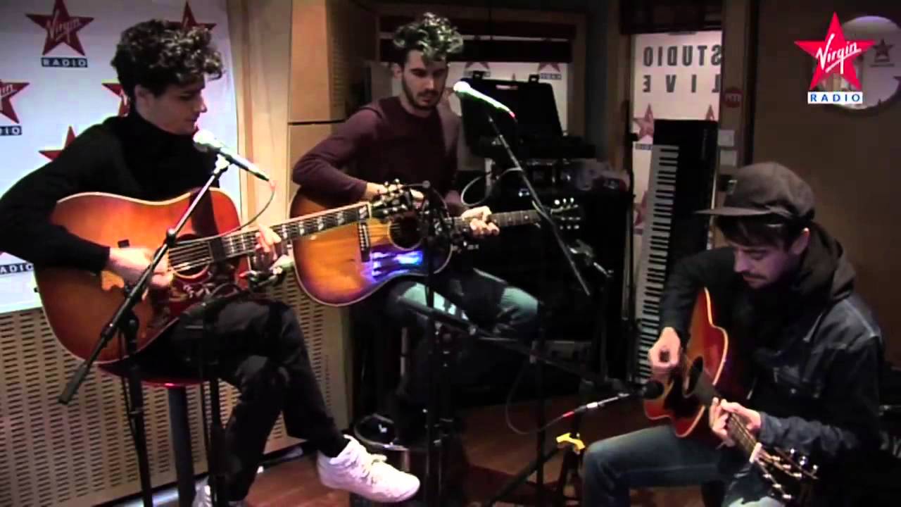 BB Brunes 'Coups et Blessures' en live dans Hanouna le matin !