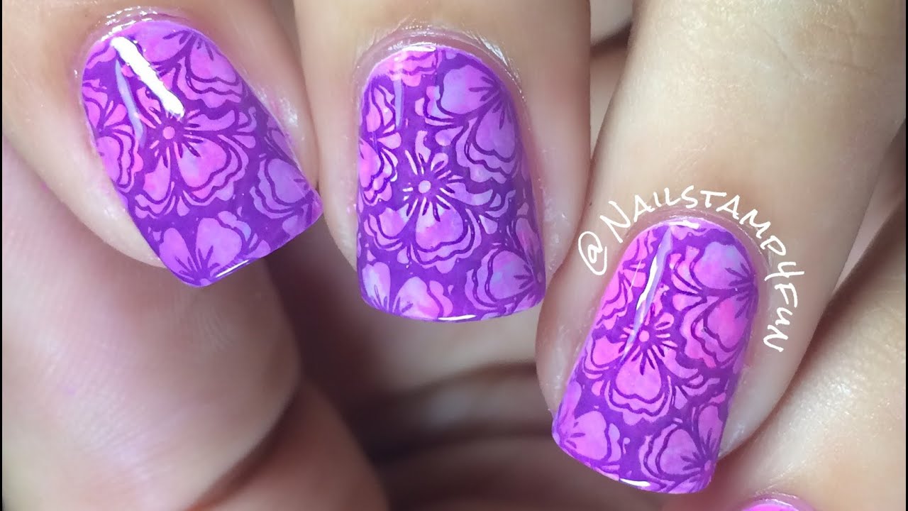 How to: Floral Manicure Nail Stamping
