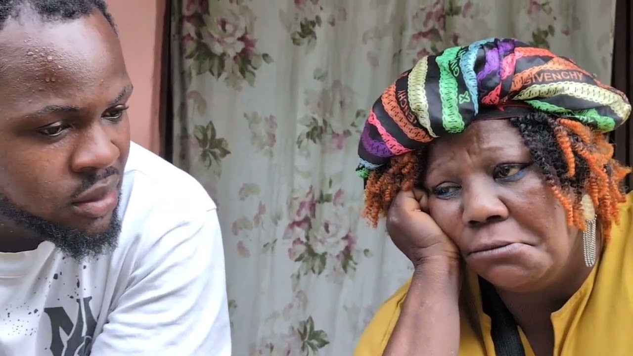Les dégagements de Mama Monica  :  LA MAISON DE MA MERE