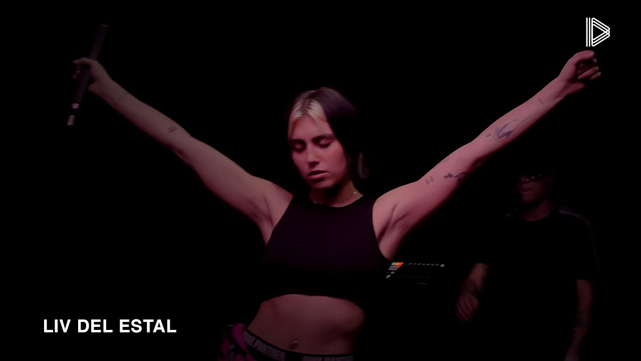 Liv Del Estal x Amour Scandaleux ∣ Live Me If You Can