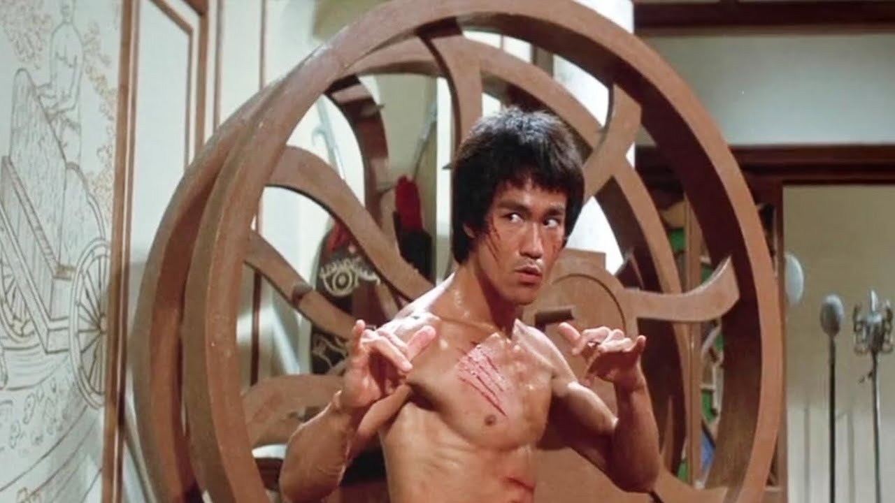 Review. Enter the Dragon. Starring Bruce Lee & John Saxon