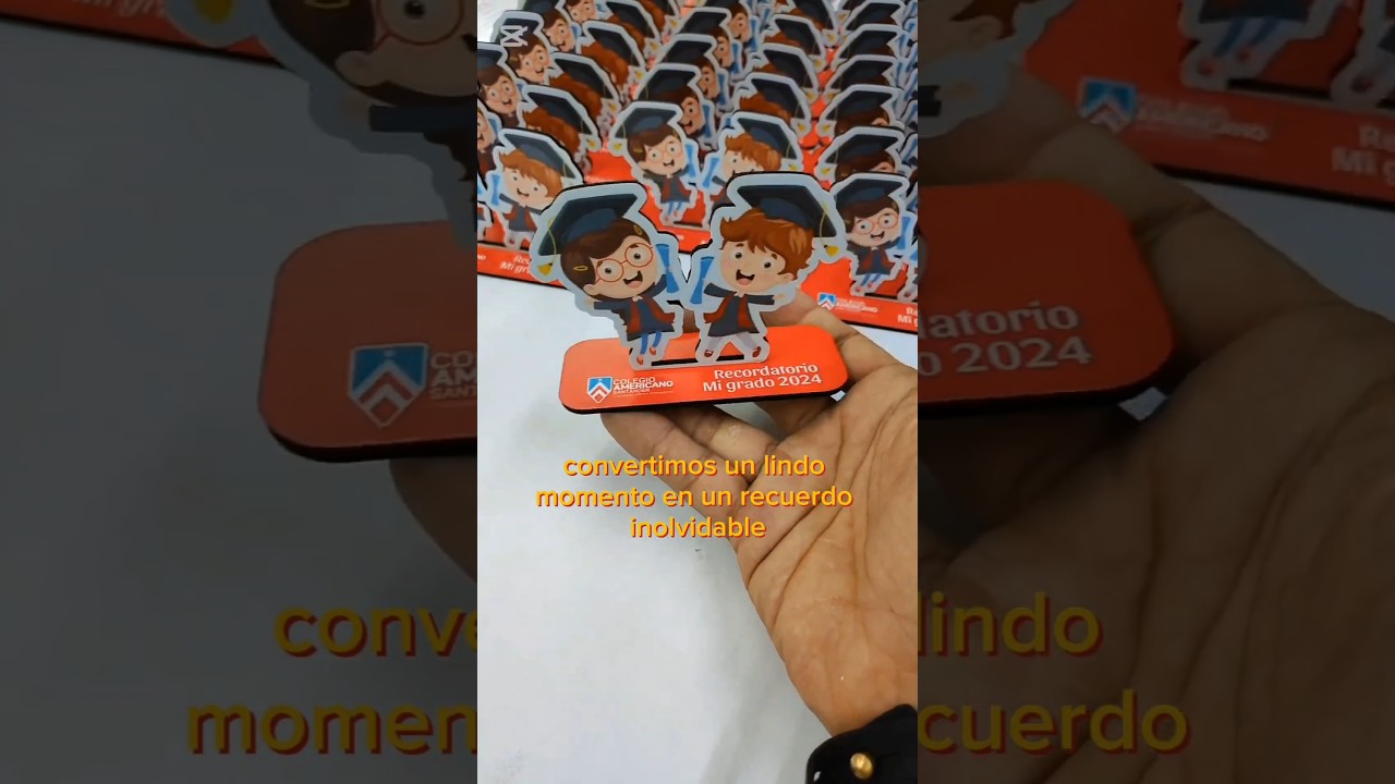 😱🤔 No creer&aacute;s como realizamos estos recordatorios 😍😃 #cortelaser #personalizado #graduacion #mdf