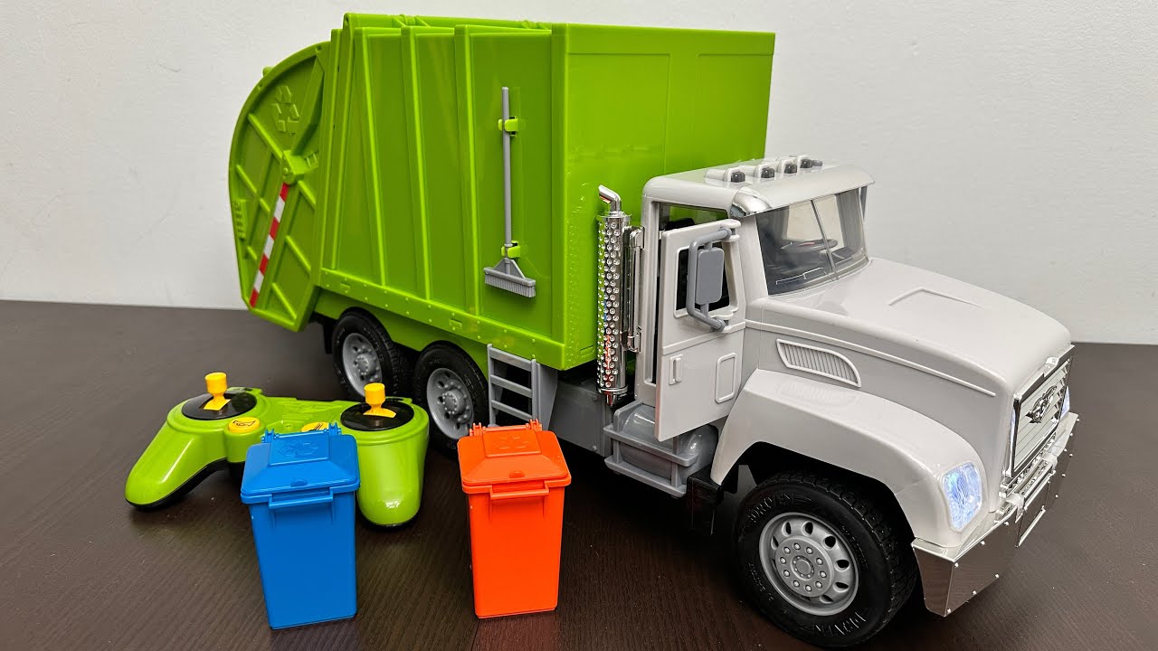 Driven by Battat R/C Recycling Truck Toys Unboxing 