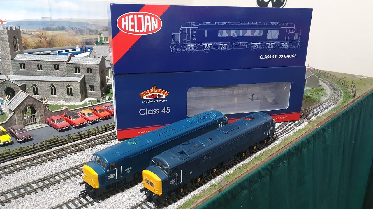 Bachmann Vs Heljan Class 45 Peak review and running.