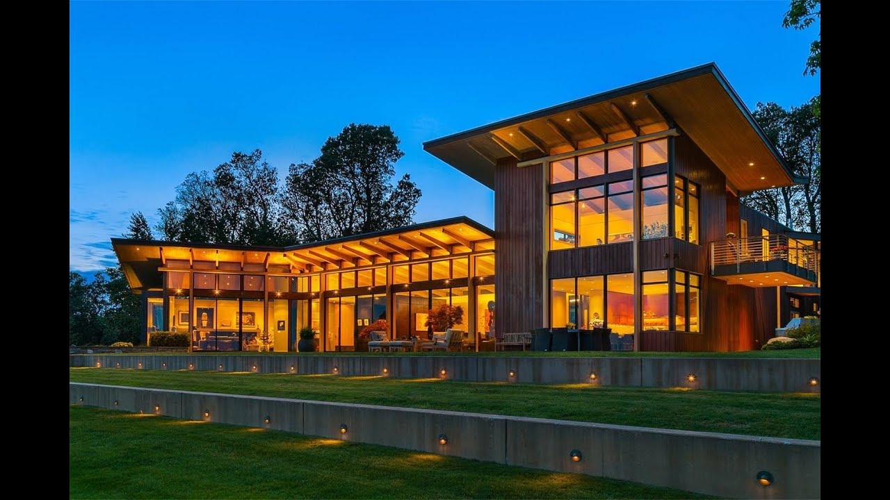 Captivating Architectural Marvel in Vashon, Washington | Sotheby's International Realty