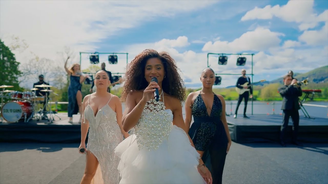 Cher - Believe (Cover by a Wedding Showband)