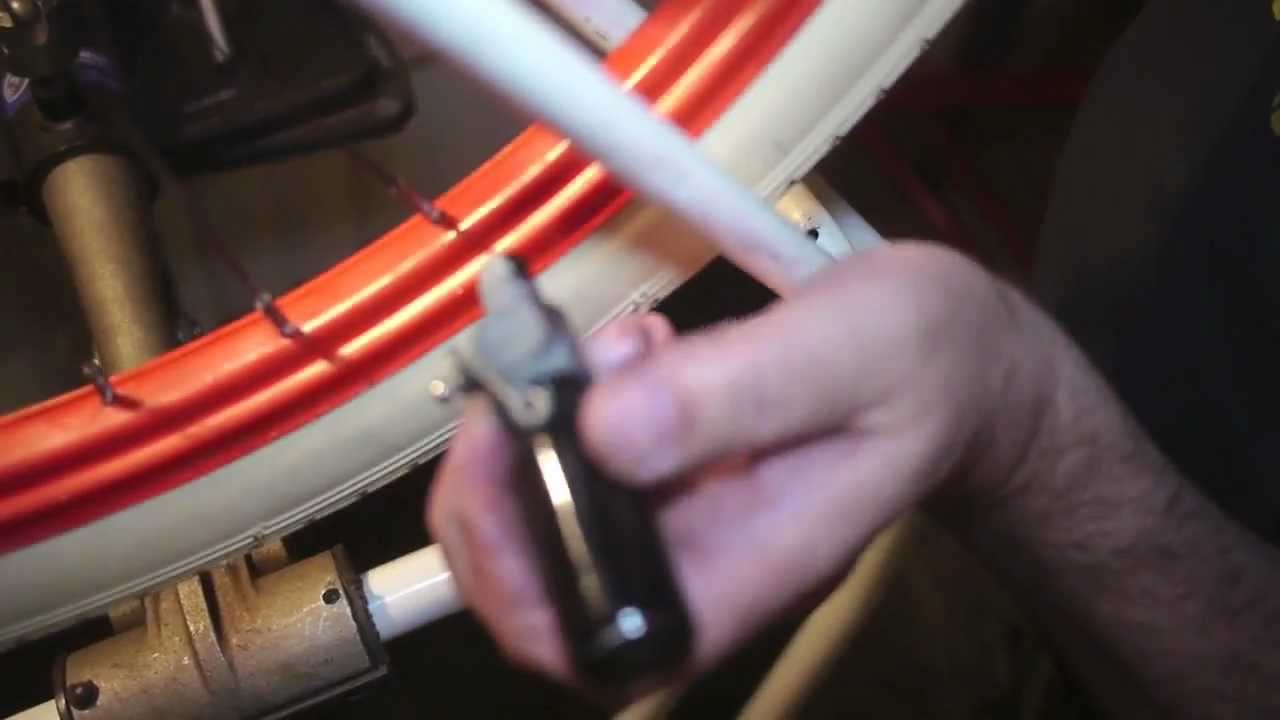 Pinstripe Motorcycle and Bicycle rims using this easy old school technique!