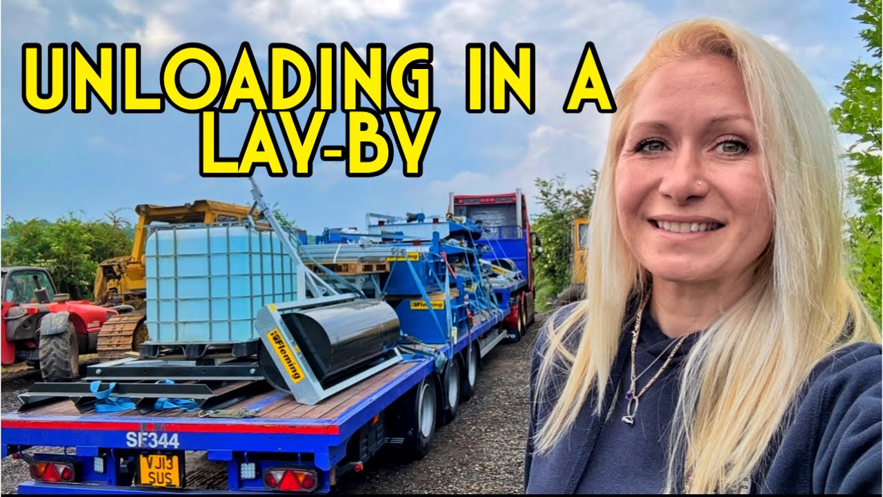 STRAIGHT OFF THE BOAT FULLY LOADED | UNLOADING IN A LAY-BY