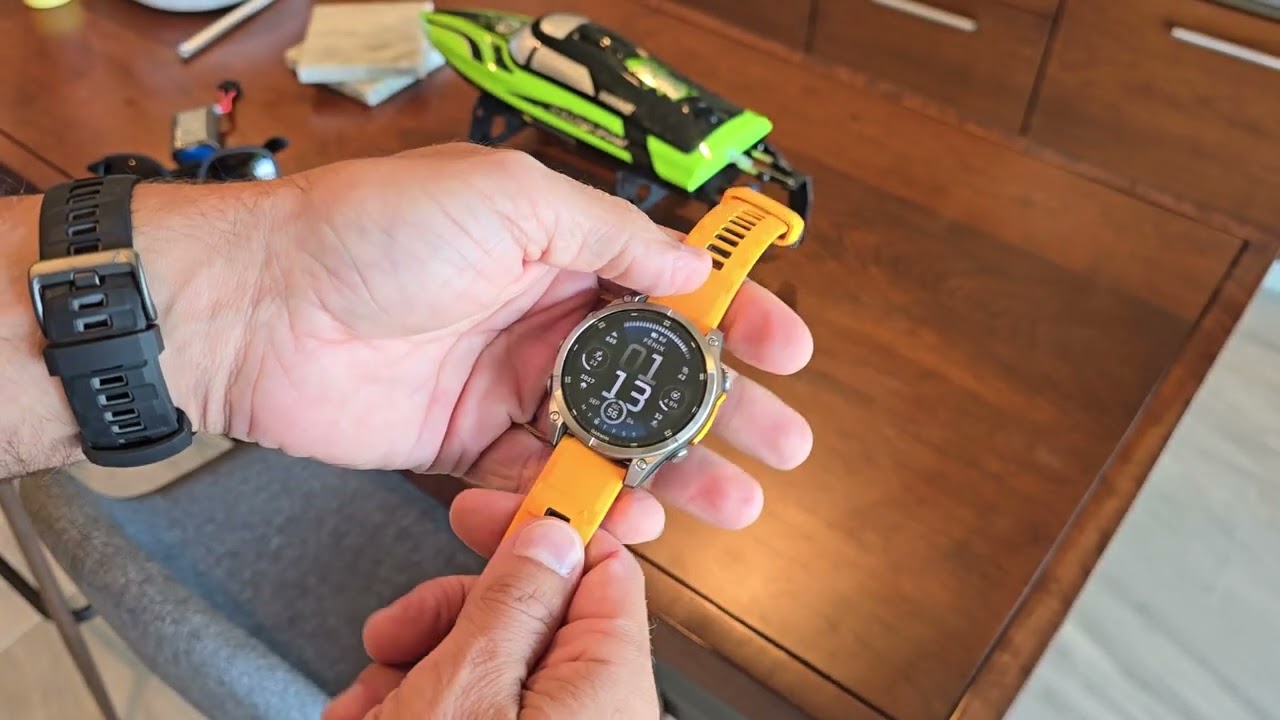 Garmin Fenix 8 | Sapphire Titanium VS Carbon Gray DLC (Extended Version)