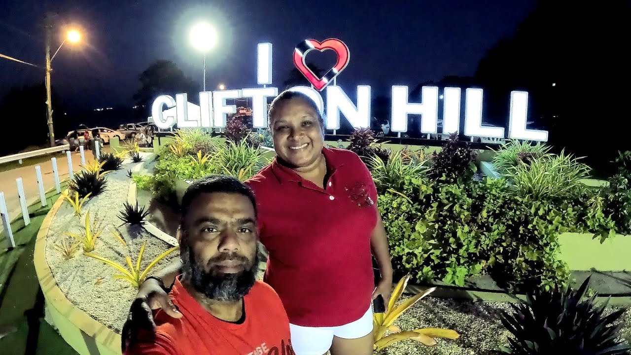 Clifton Hill Beach With The Ali's