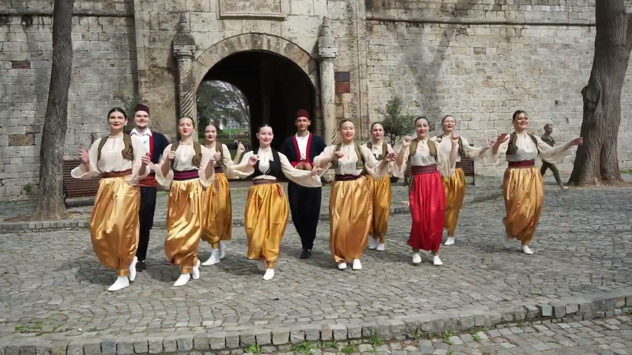 Zone mome ubavo... Saobraćajno-tehnička škola 