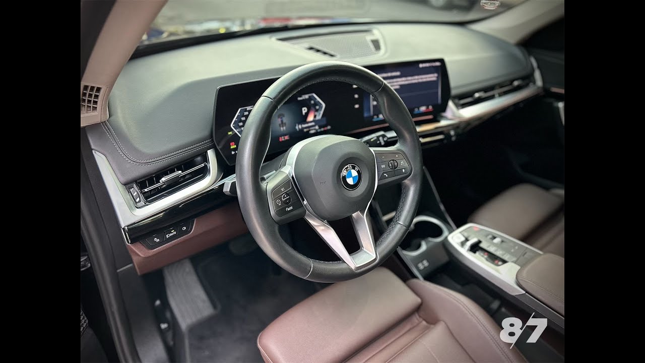8/7 - BMW X1 SDRIVE 18I 2023