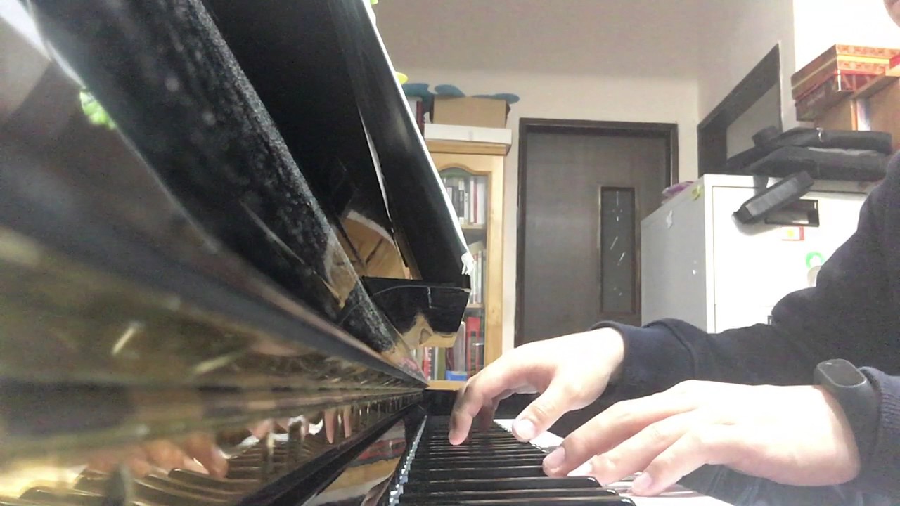6.Cloches Tristes - Chilly Gonzales (Re-Introduction Etudes) Piano cover by Howard Chen