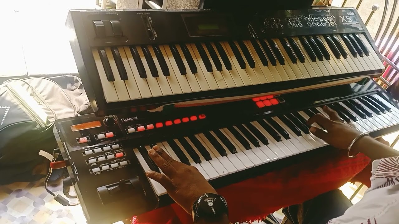 Maa santoshi melody (Keyboard player)Mr Dambru Kara