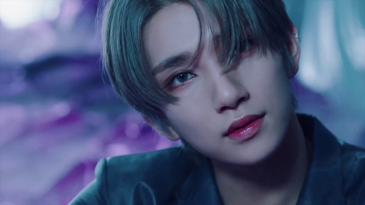 Kpop FMV - E.T.