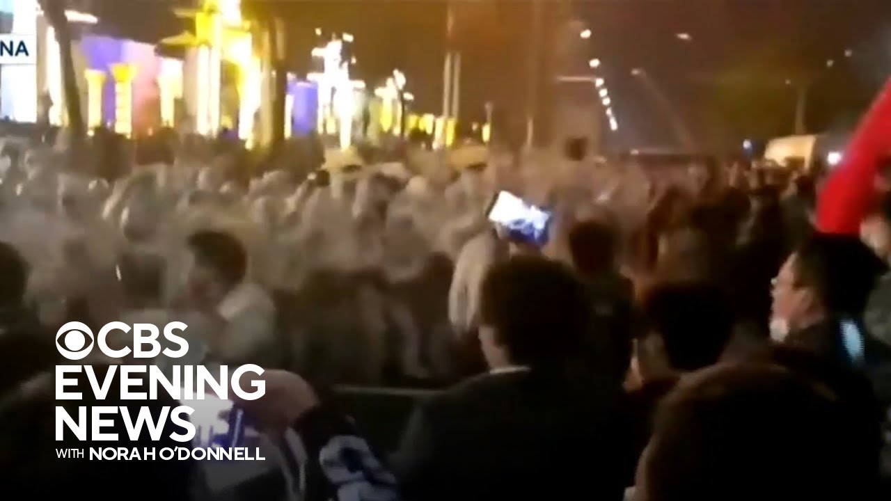 Chinese factory workers protest harsh COVID rules